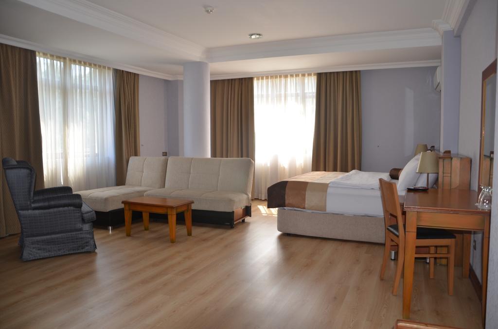 Talia Hotel & Spa Sapanca Exterior photo